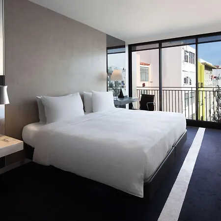 里斯本丰塔纳公园希尔顿逸林酒店 酒店