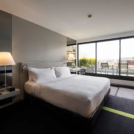 里斯本丰塔纳公园希尔顿逸林酒店