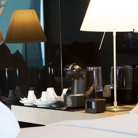 酒店 里斯本丰塔纳公园希尔顿逸林酒店 4*