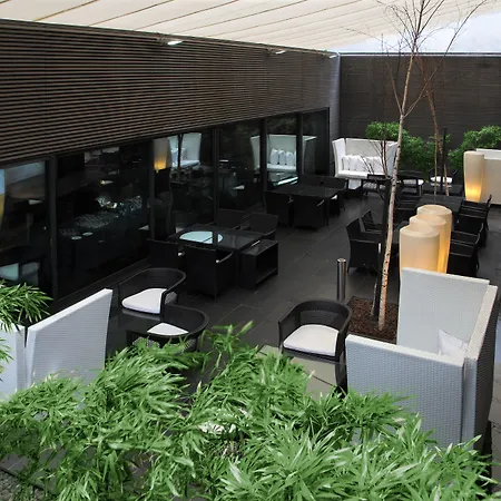 里斯本丰塔纳公园希尔顿逸林酒店 酒店