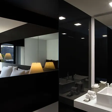 里斯本丰塔纳公园希尔顿逸林酒店