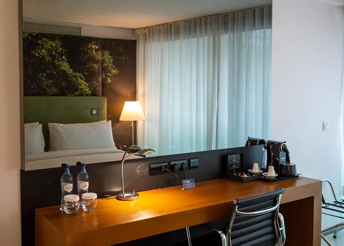 Hotel Doubletree By Hilton Fontana Park Lisbon