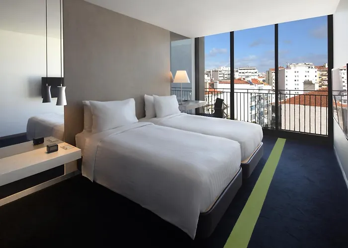 Hotel Doubletree By Hilton Fontana Park 4*