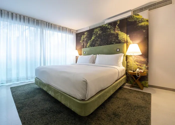 Doubletree By Hilton Fontana Park Hotel 4*