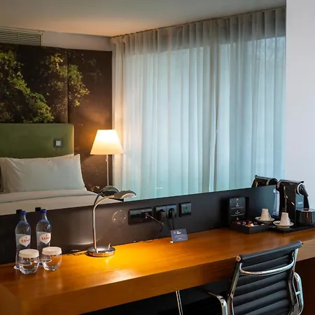 Szálloda Doubletree By Hilton Fontana Park Lisboa