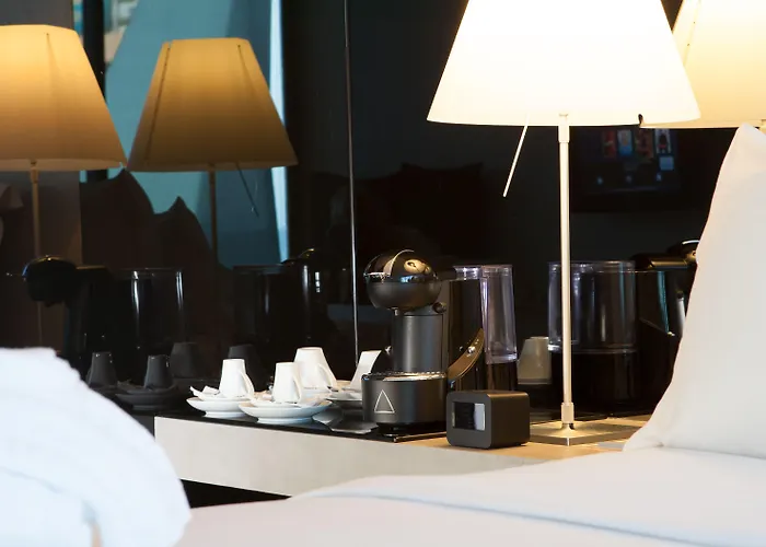 Hotel Doubletree By Hilton Fontana Park 4*